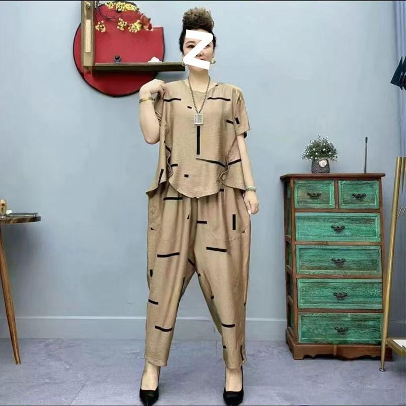 Large Size Middle-aged and Elderly Women's Summer Fashion Loose and Versatile Casual Two-piece Suit
