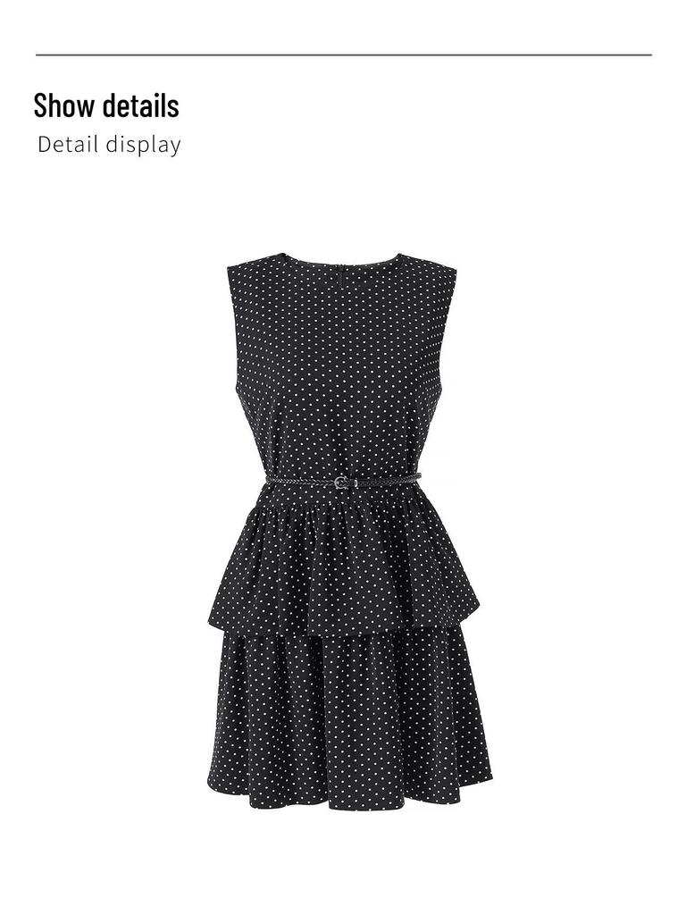 Gepunktetes Satin-Sommerkleid mit Rüschensaum und taillierter Taille für Damen