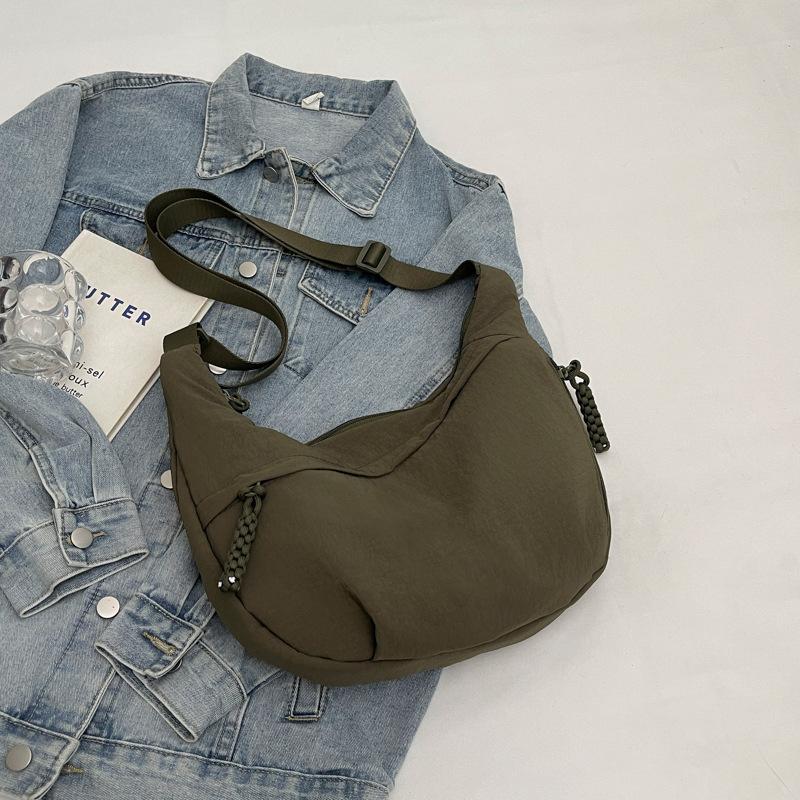 

Simple Large Capacity Women s Messenger Bag Casual Nylon Female Shoulder Bag College Style Girls Zipper Hobos Travel Handbag