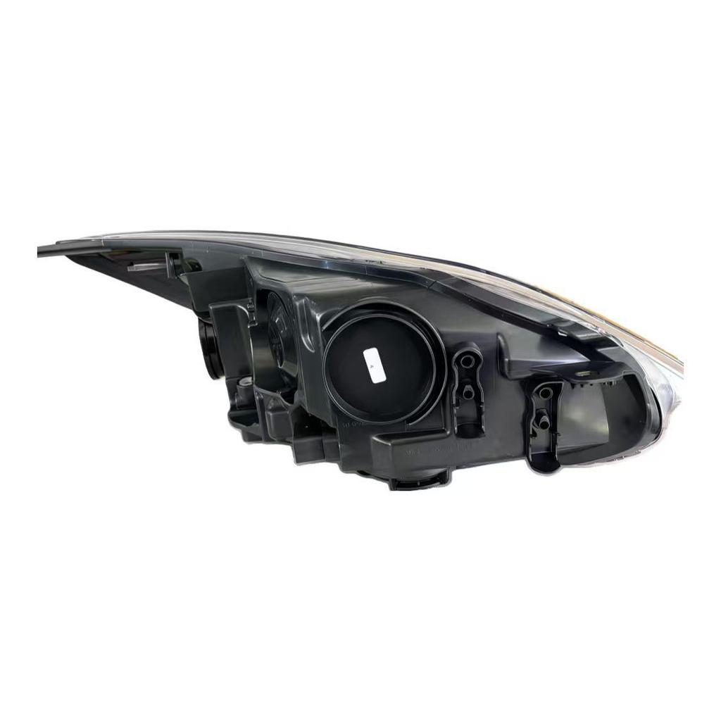 Ford Focus 12-14 Headlights, 8A69-13W030-AB L, Black Background