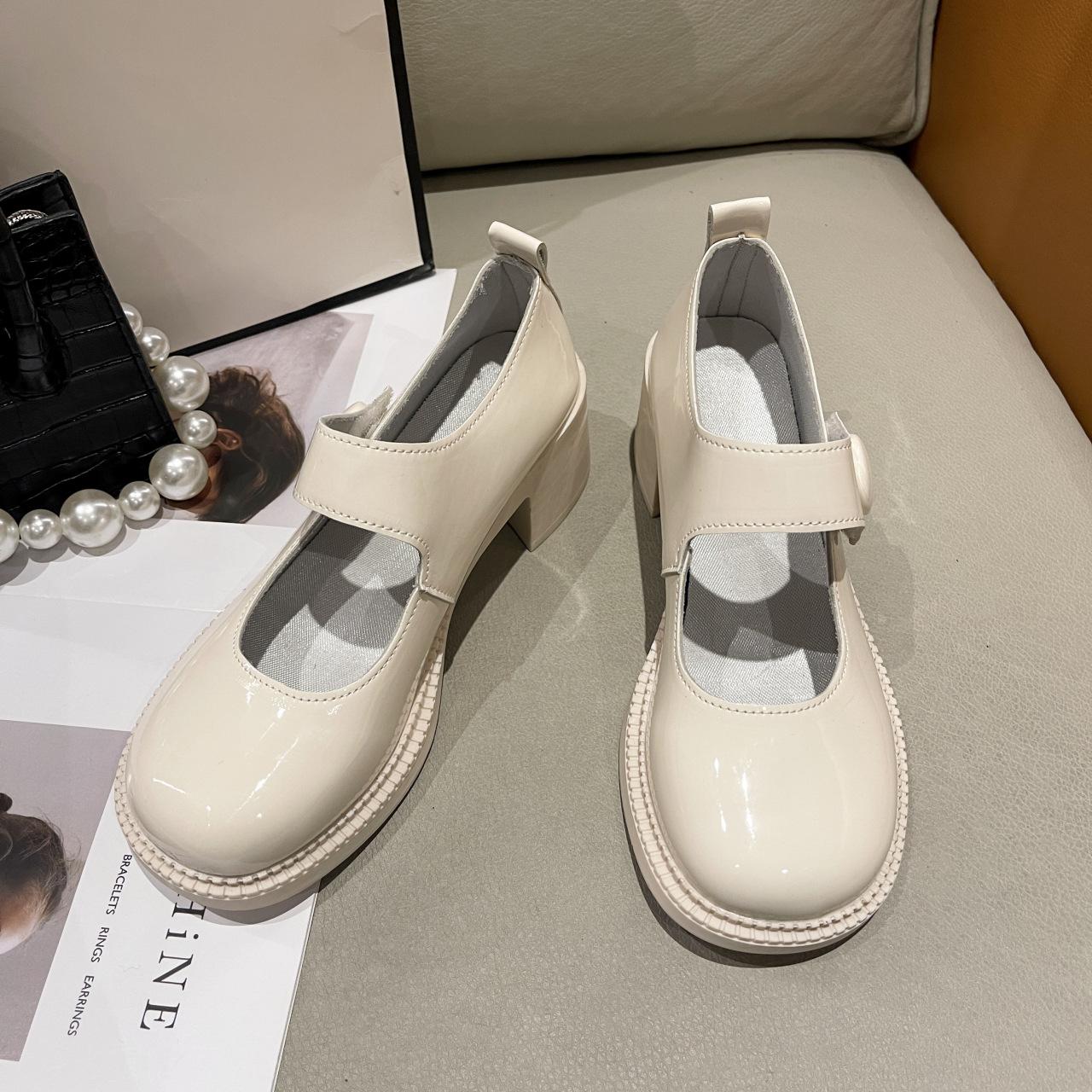 

Весенние и осенние туфли Мэри Джейн на платформе с высоким каблуком, кожаные туфли в британском стиле, женские однотонные модные туфли 35 бежевый