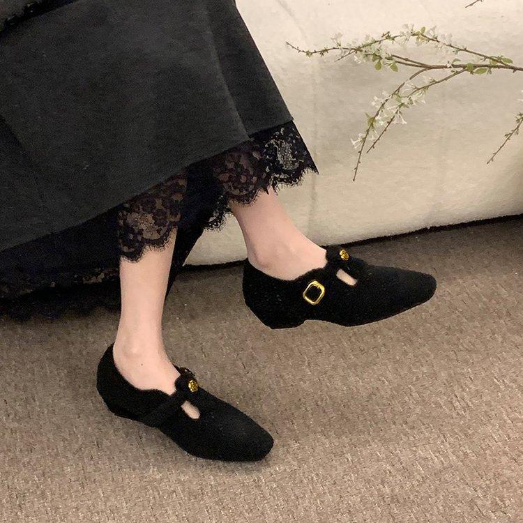 

Korean camellia Mary Jane shoes inner height increase plush shoes with skirt outer wear single shoes 40 чорний