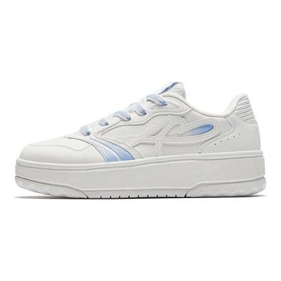Damenschuhe – Sportschuhe