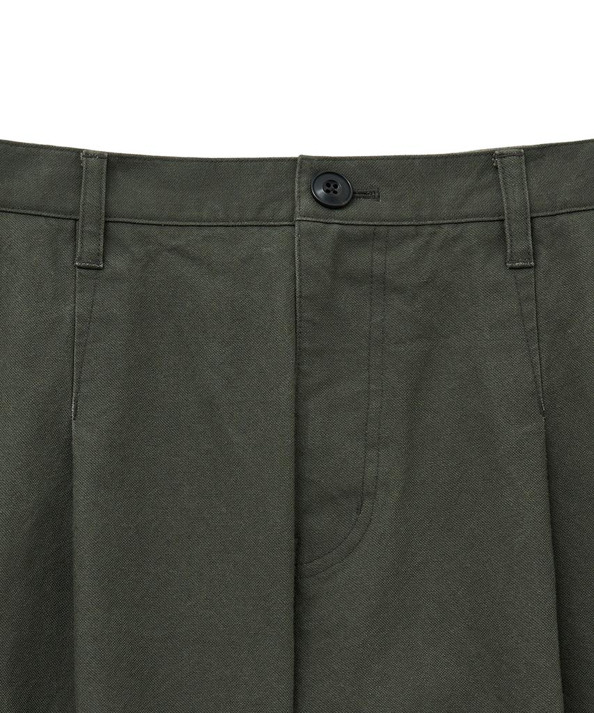 NOIRER Utility Strap Cargo Pants (Khaki)