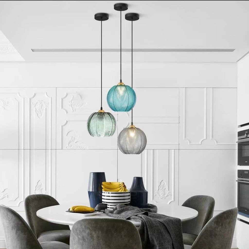 Designer Green Leaf Glass Pendant Light for Modern Spaces
