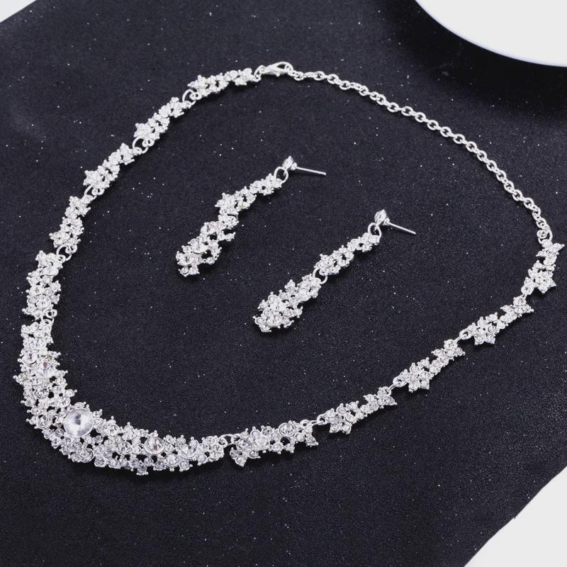 Popular Bridal Jewelry Set: Crystal Necklace & Earrings with Rhinestone Accents