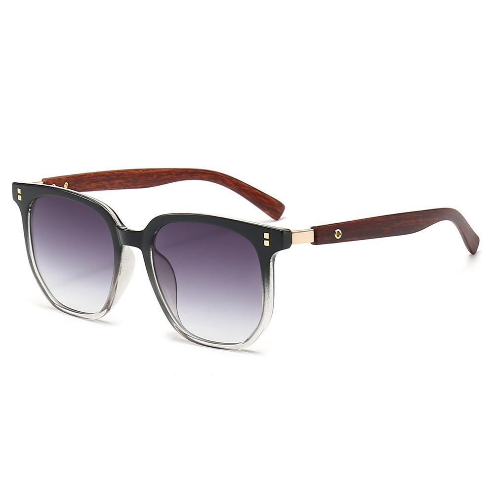 Tea-colored sunglasses for women, retro-style with faux wood grain frames, suitable for round faces, TR material, sun protection