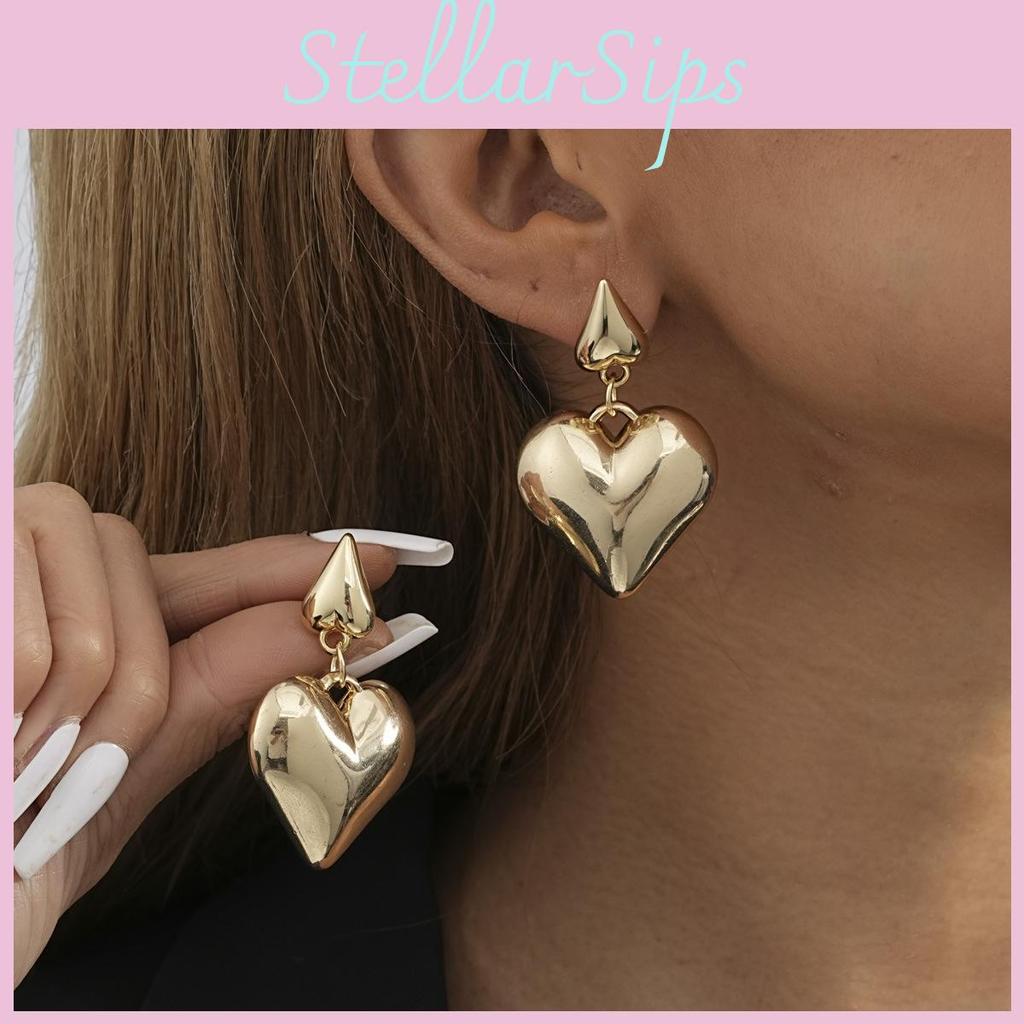 Trendy Gold 2023 Heart Earrings Stylish Zinc Alloy Womens Winter Fashion