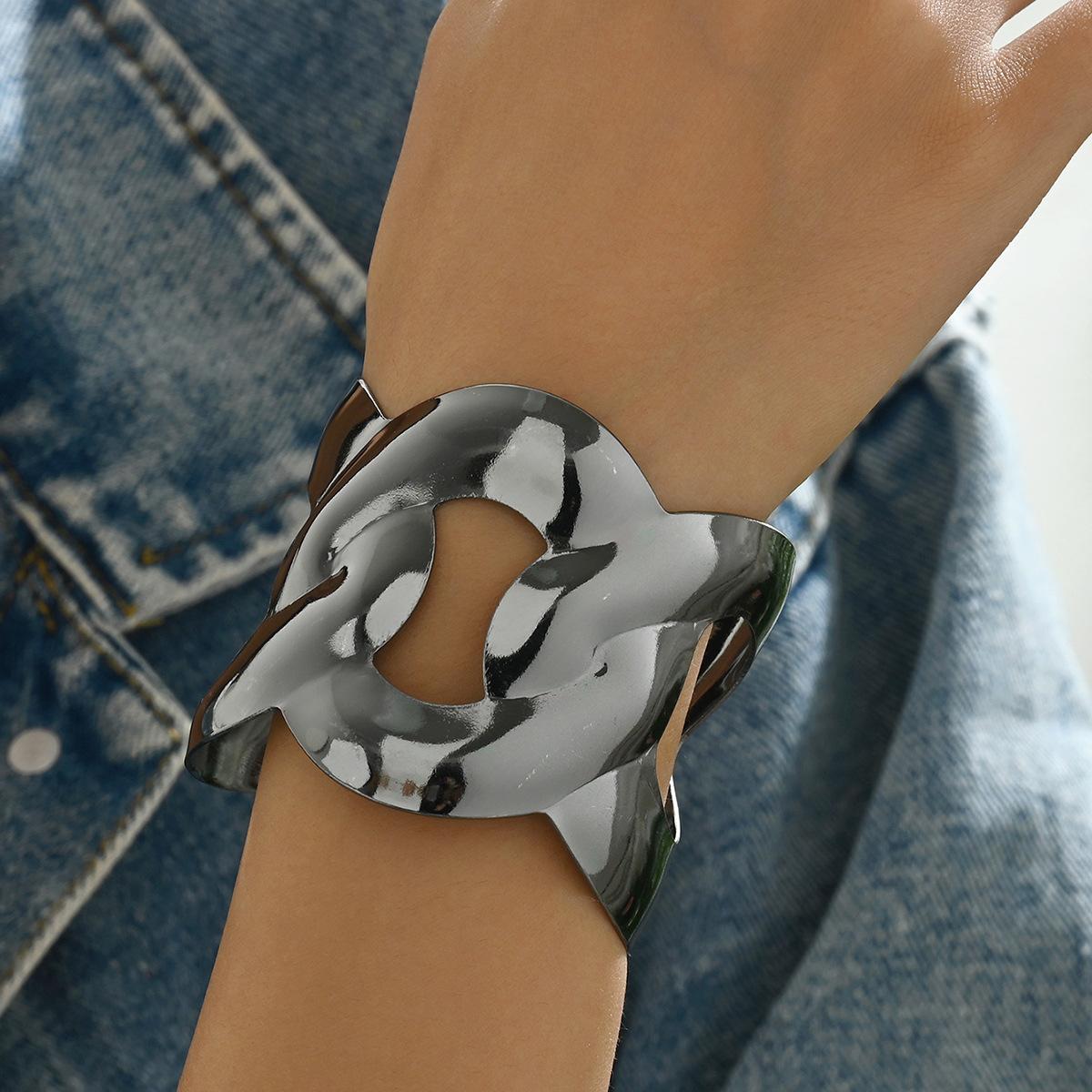 

Геометрический модный легкий роскошный женский браслет простой многослойный дизайн браслета с обмоткой высокого класса открытый браслет