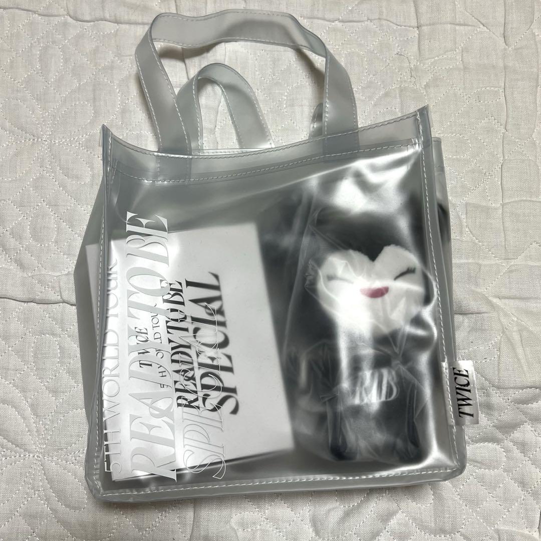 

[USED] TWICE READY TO BE SPECIAL Upgrade Bonus