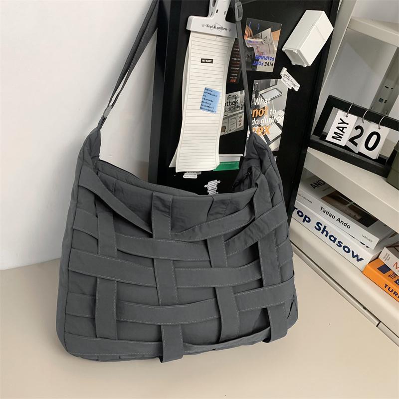 Men's Crossbody Bag Hollow Messenger Bag Women's Large Capacity Shoulder Bag