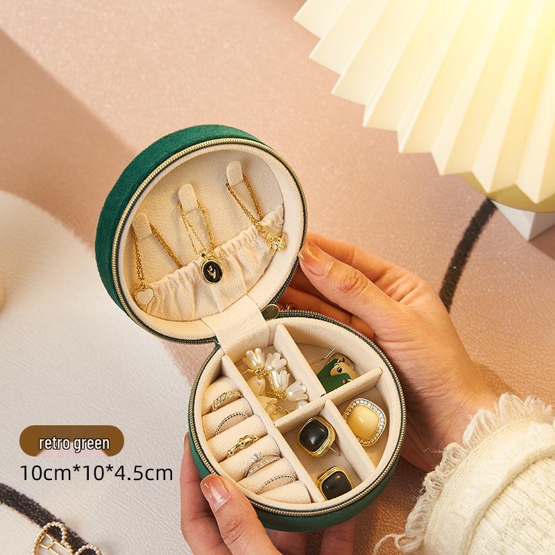 In Stock: Portable Velvet Round Jewelry Storage Box for Necklaces and Earrings
