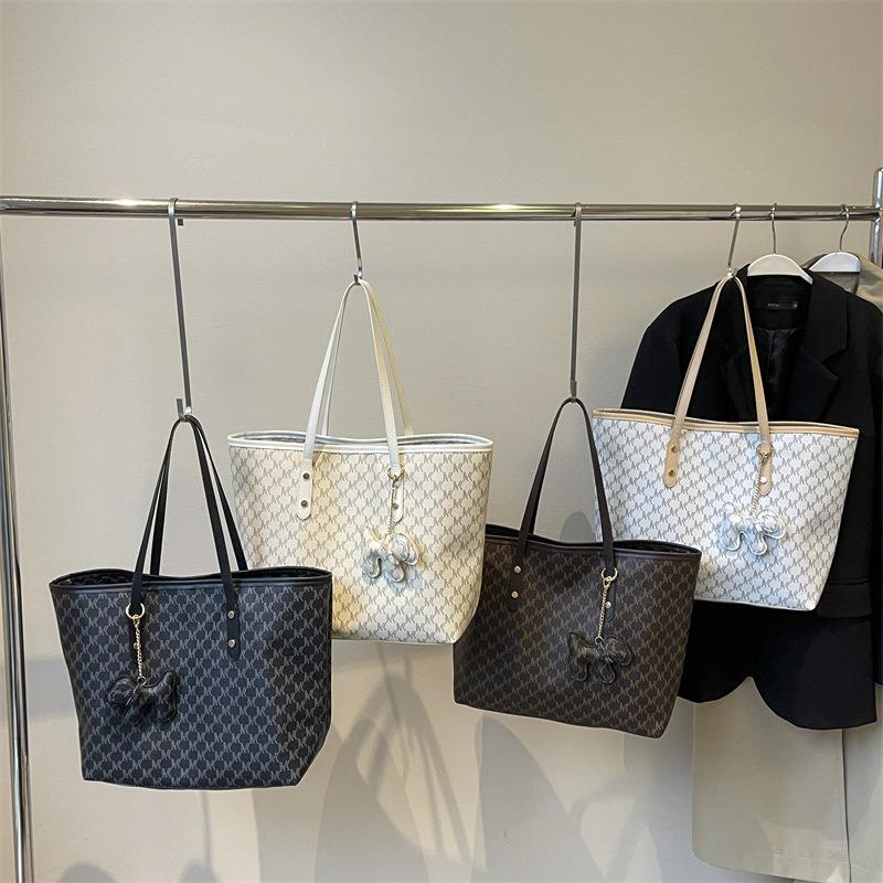 Trendige Cross-Border Tragetasche mit großem Fassungsvermögen - Vielseitige Schultertasche für Studenten und Pendler