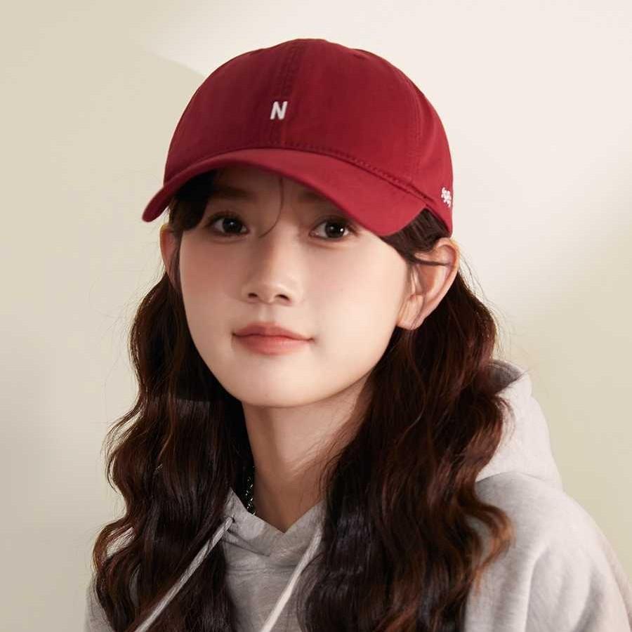 N-letter Embroidered Duckbill Cap for Sun Protection and Small Face, Versatile Soft Top Baseball Cap for Men and Women