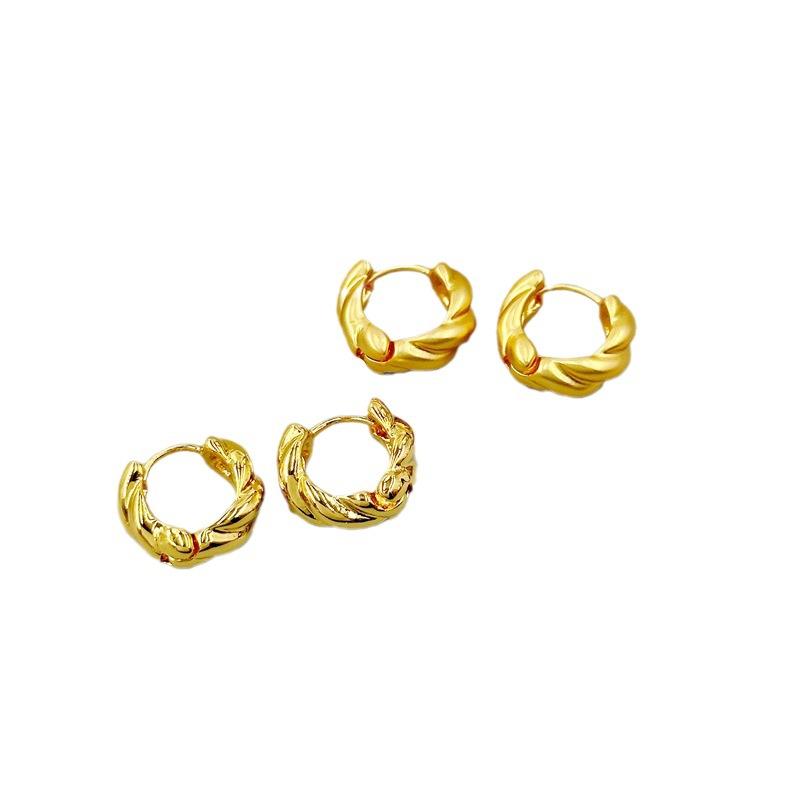 Fashion High Sense, Twisted Thick Twist Women'S Ear Buckle Retro Simple, Matte Medieval Earrings Earrings