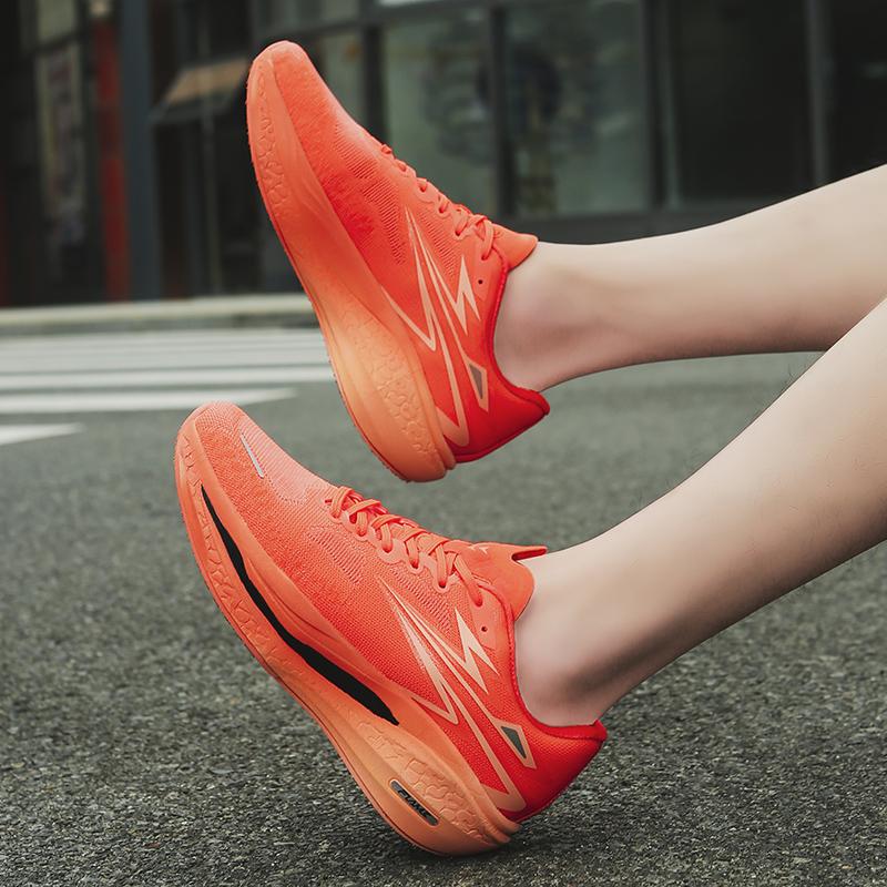 Running Shoes Men Lightweight Air Mesh Anti-slip Wear-resistant Casual Shoes Men Thick-soled Comfortable Sports Shoes Men