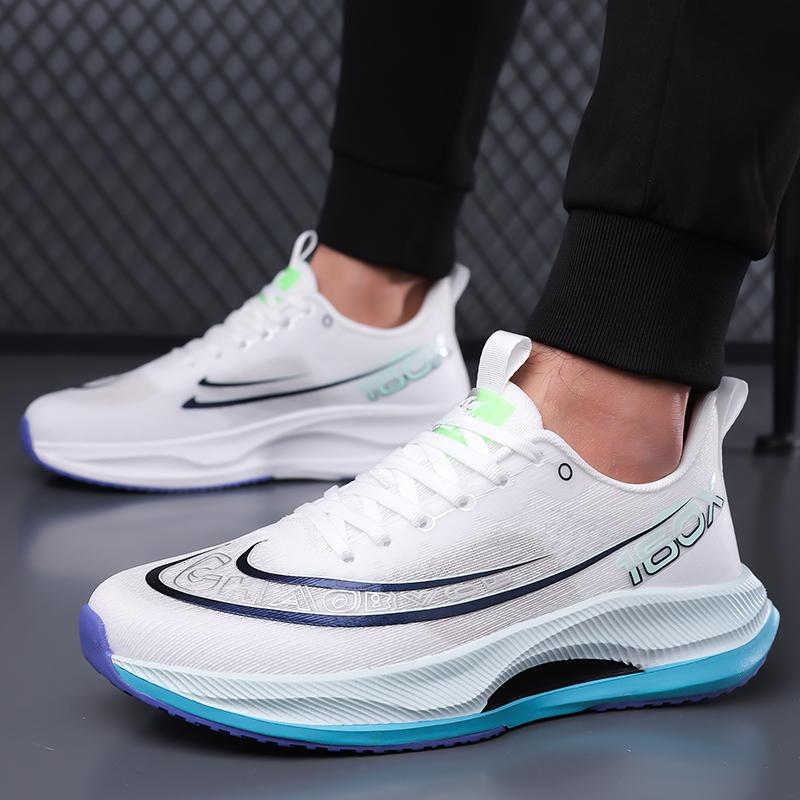 Summer Men'S Breathable Lightweight Anti Slip High Quality Shock Absorbent Running Shoes 38-45 Tri Color