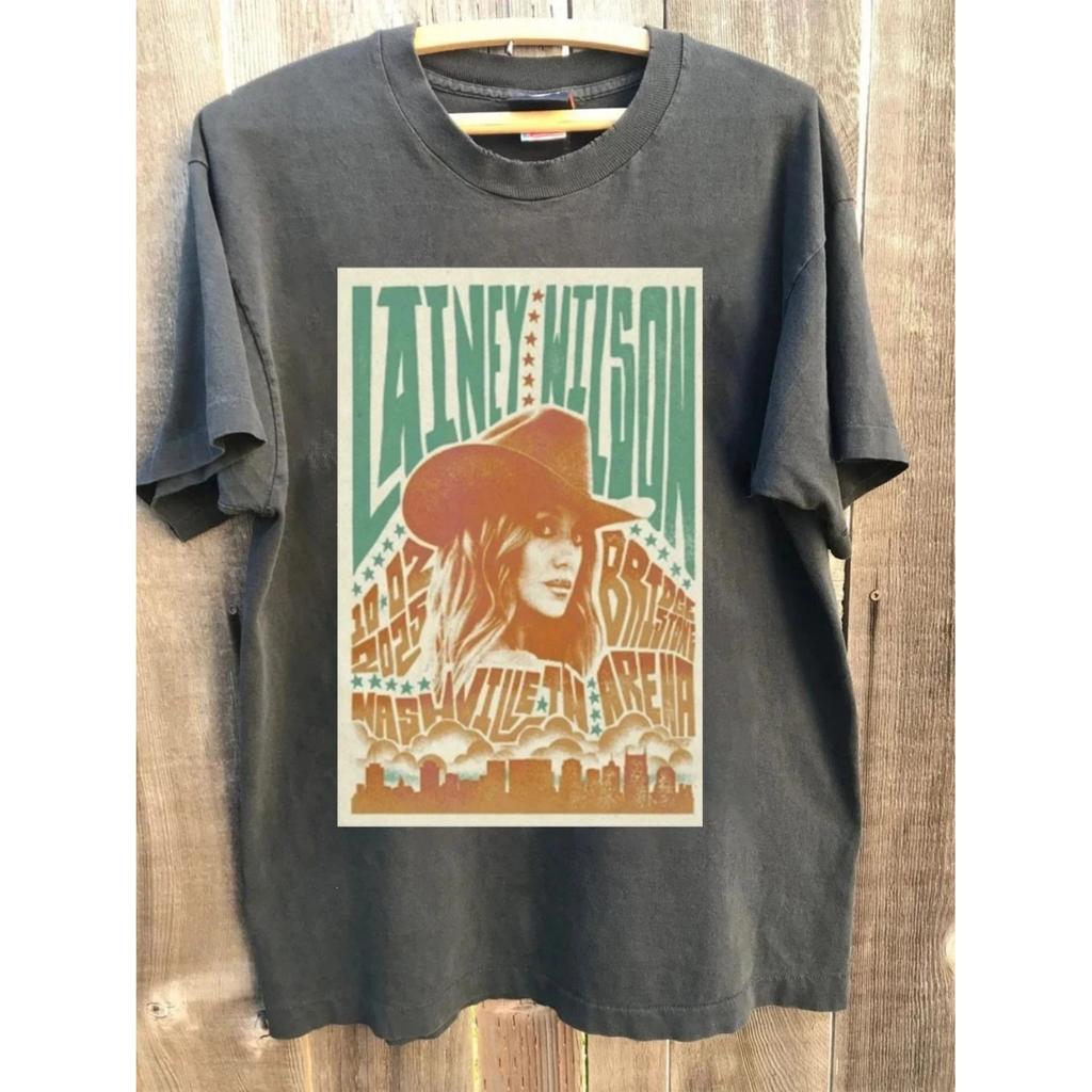 2025 Lainey Wilson Nashville, Tennessee Poster T-shirt Retro Commemorative T-shirt Daily Outdoor Men's Fan Printed T-shirt