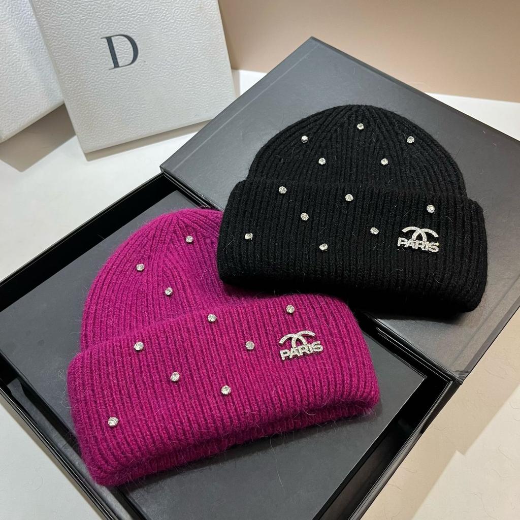 Rabbit Hair Small Fragrant Wind Full Diamond Knitted Hat Winter Paris Light Luxury Niche Warm Versatile Wool Ear Protection Hat Women