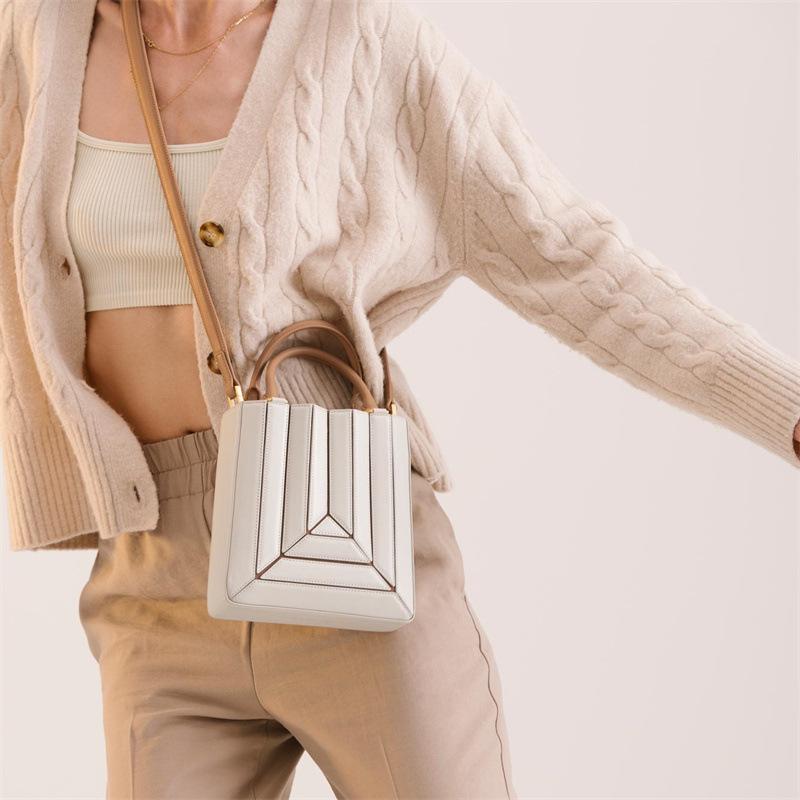 Crossbody Bag for Women's Fashion Design, High-end, Westernized, Contrasting Color Patchwork, One Shoulder Handbag