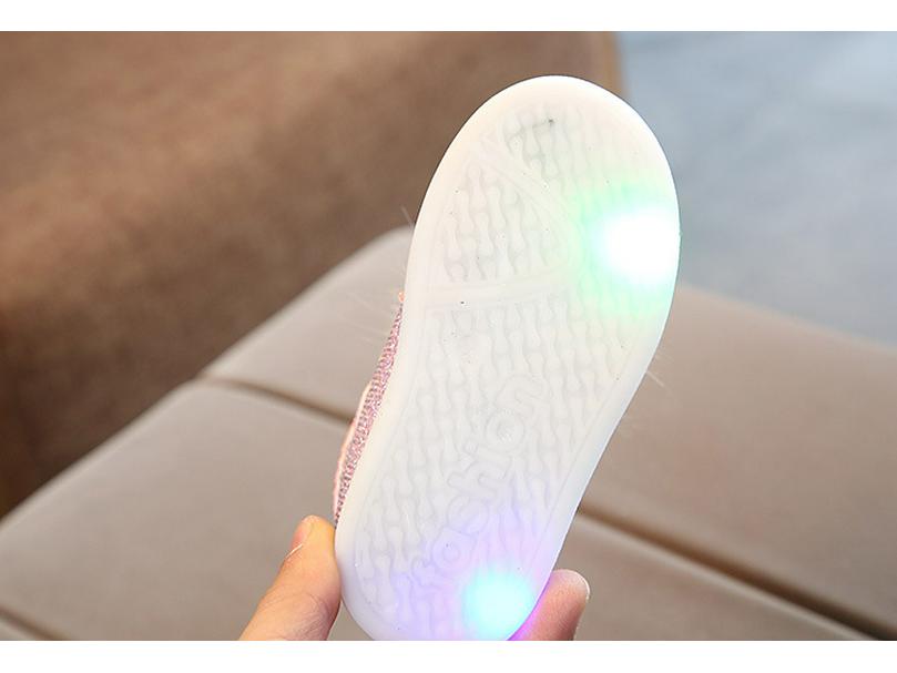 2024 Barnskor med LED-ljus - Flickors Sjufärgs Diamant Glow-skor med Tecknad Design för Vår och Höst