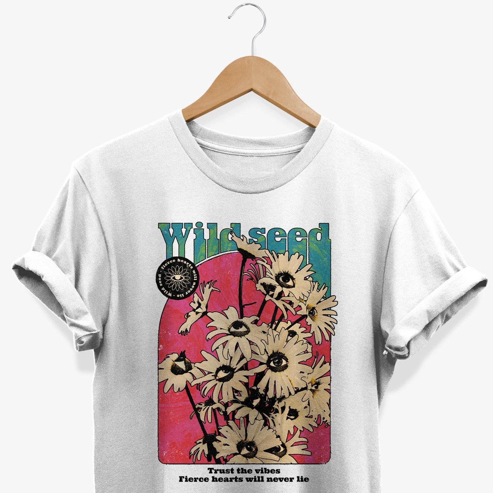 Bohemian Daisies Flowers T-shirt | Retro Boho Floral Graphic Tee | Motivational Shirt, | Inspirational Gifts M