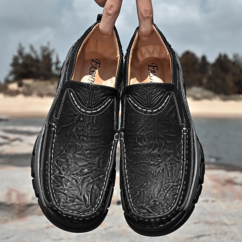 Genuine Leather Classic Men Casual Shoes Outdoor Men Shoes Quality Men Dad Shoes Moccasins Slip On Bussiness Footwear Male