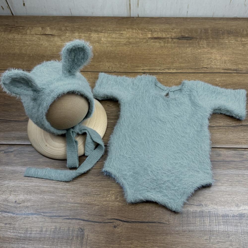 Soft Knitted Newborn Photography Props Adorable Rabbit Doll Prop Knitted Baby Outfit for Newborn