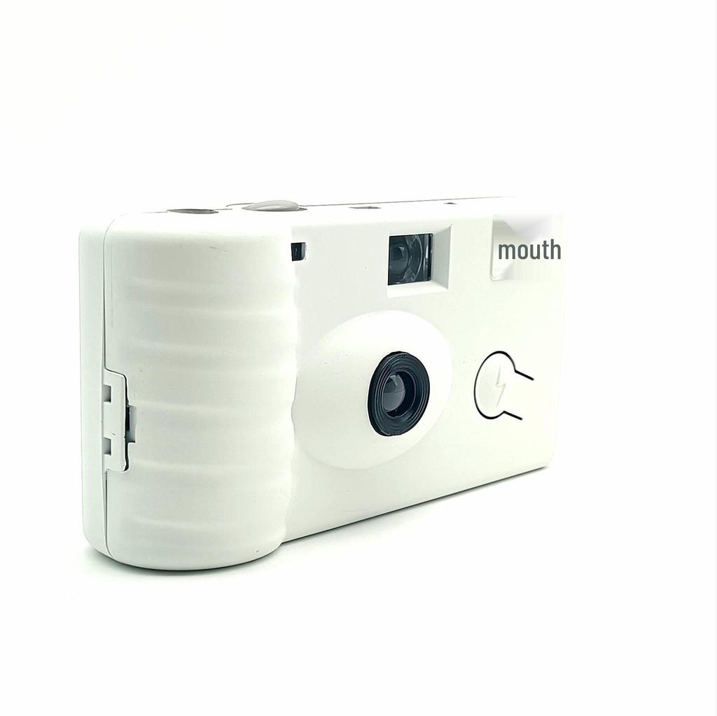 D76 Black and White Retro 35mm Disposable Point-and-Shoot Camera with Customizable Patterns
