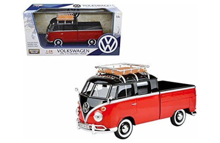 

Volkswagen Bus Double Cab roof 1/24 MOTORMAXVW Red/Black with carrier