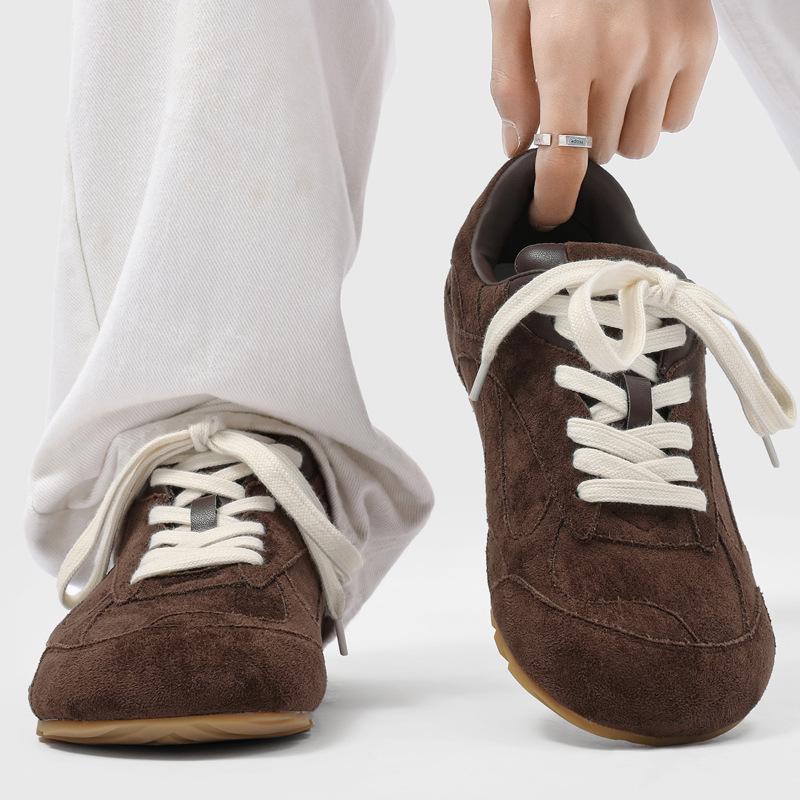 Trendy German Training Shoes Commuter Casual Shoes Men'S And Women'S Shoes Thin Soles Crooked Head Sports Lace-Up Retro Round Head