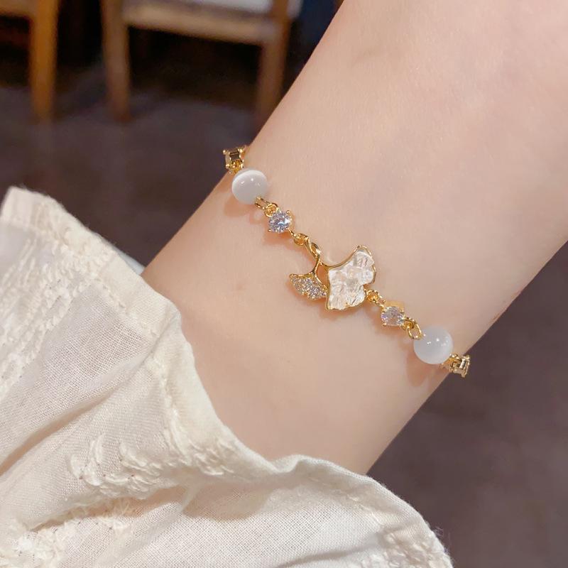 Temperament Fashion Small Fresh Crystal Maple Leaf Cat's Eye Stone Bracelet Light Luxury Versatile Design Hand Jewelry
