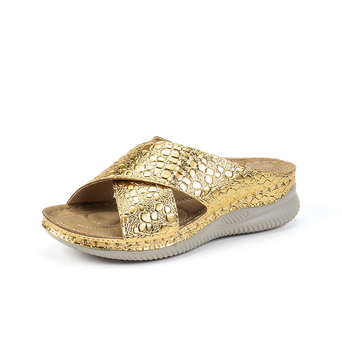 

Большие размеры, лето 2025, новые женские тапочки на танкетке, женские сандалии на толстой подошве, повседневные и легкие женские тапочки 36 золотой