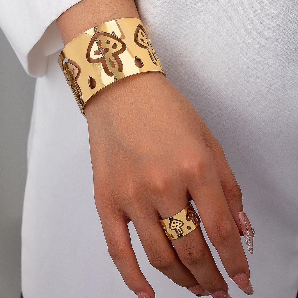 European & American Trendy Mushroom Hollow Bangle & Ring Set