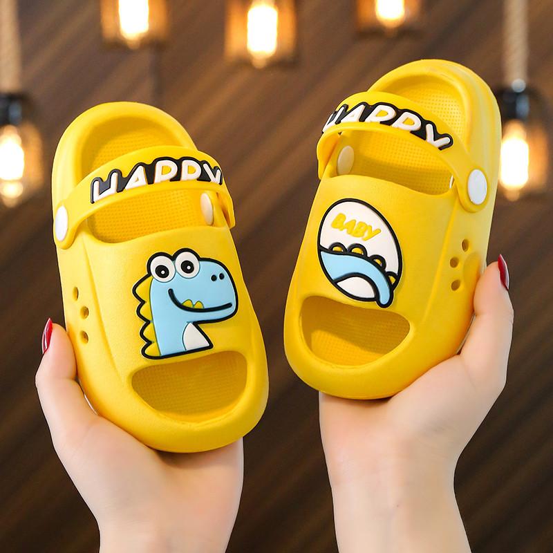 

Clearance children s sandals for boys and girls in summer, non-slip, cartoon design, lightweight, cute, odor-resistant, dinosaur style, suitable for 150mm Suitable for foot l
