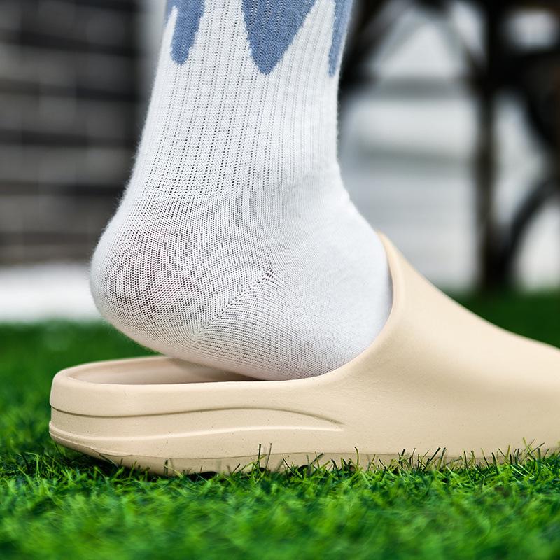 New Summer EVA Slippers: Thick-Soled, Non-Slip, Odor-Resistant, Comfortable for Bathroom & Home