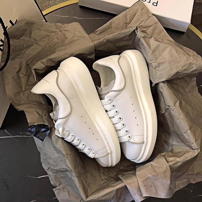 Spring and Autumn Little White Shoes Men's and Women's Shoes 2025 New Couple Thick-soled Versatile Height Increase Student Popular Sports and Lei