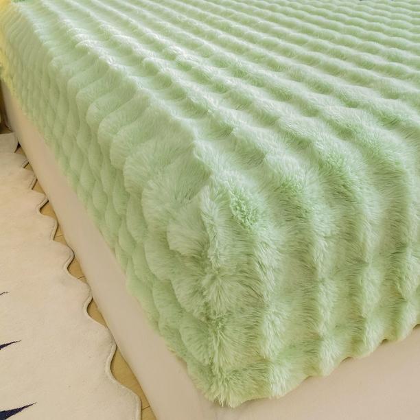 Class A Bubble Fleece Solid Color Fitted Sheet Thickened Mattress Protector Cover Fleece Bed Sheet Single Piece