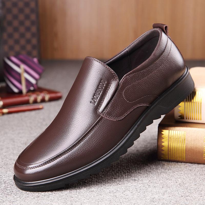 Old Man Head Leather Shoes Men's Cowhide 2025 Spring Breathable Hollow Leather Shoes Soft Leather Casual Leather Shoes Dad Leather Shoes