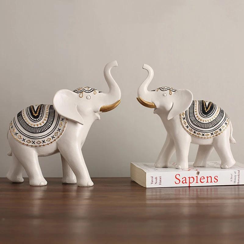 Resin Elephant Statue Luck Elephant Figurine Brings Good Luck Health Strength Ideal for Modern Rustic Living Room Office Bedroom