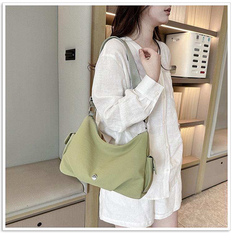 Korean Chic One-Shoulder Nylon Crossbody Bag - Large Capacity, Stylish Design for Women