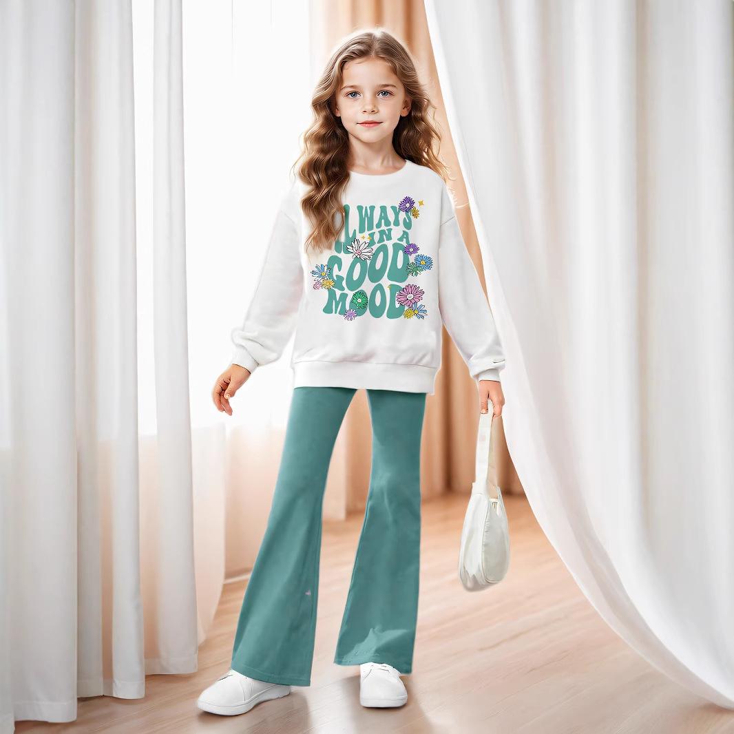 

Комплект из двух предметов: свитер с цветочным принтом и расклешенные брюки для девочек, повседневный костюм на осень для детей 13-14Y белый