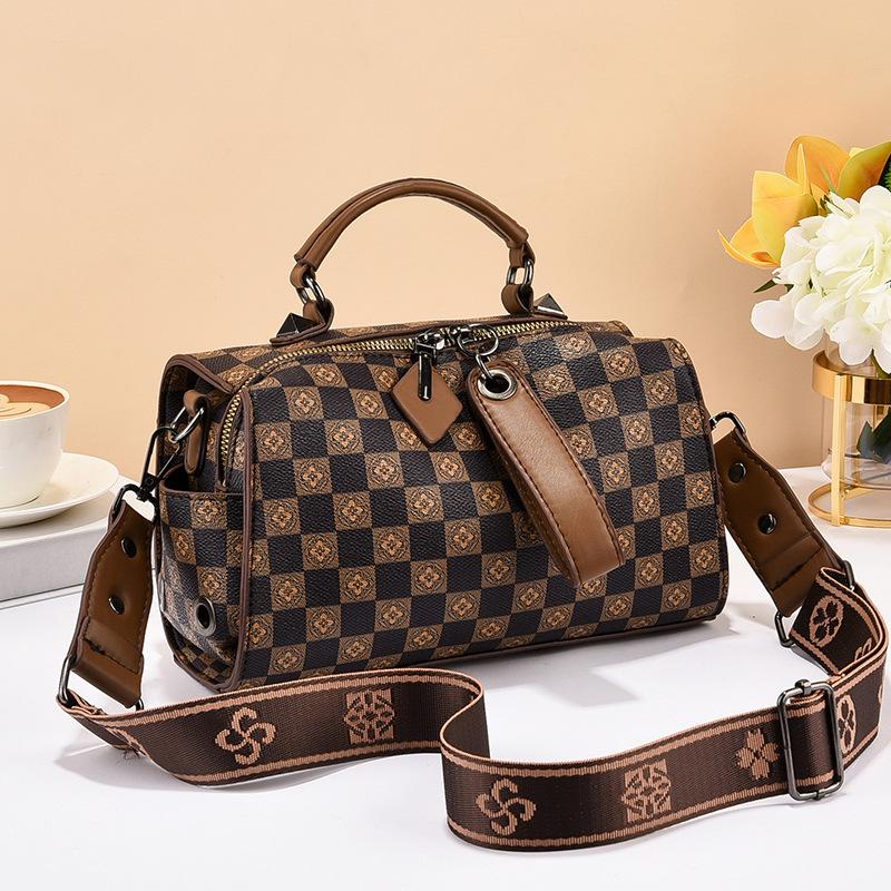 Bag messenger bag women's 2025 new fashion women's bag niche high-end single shoulder Boston pillow bag women's bag