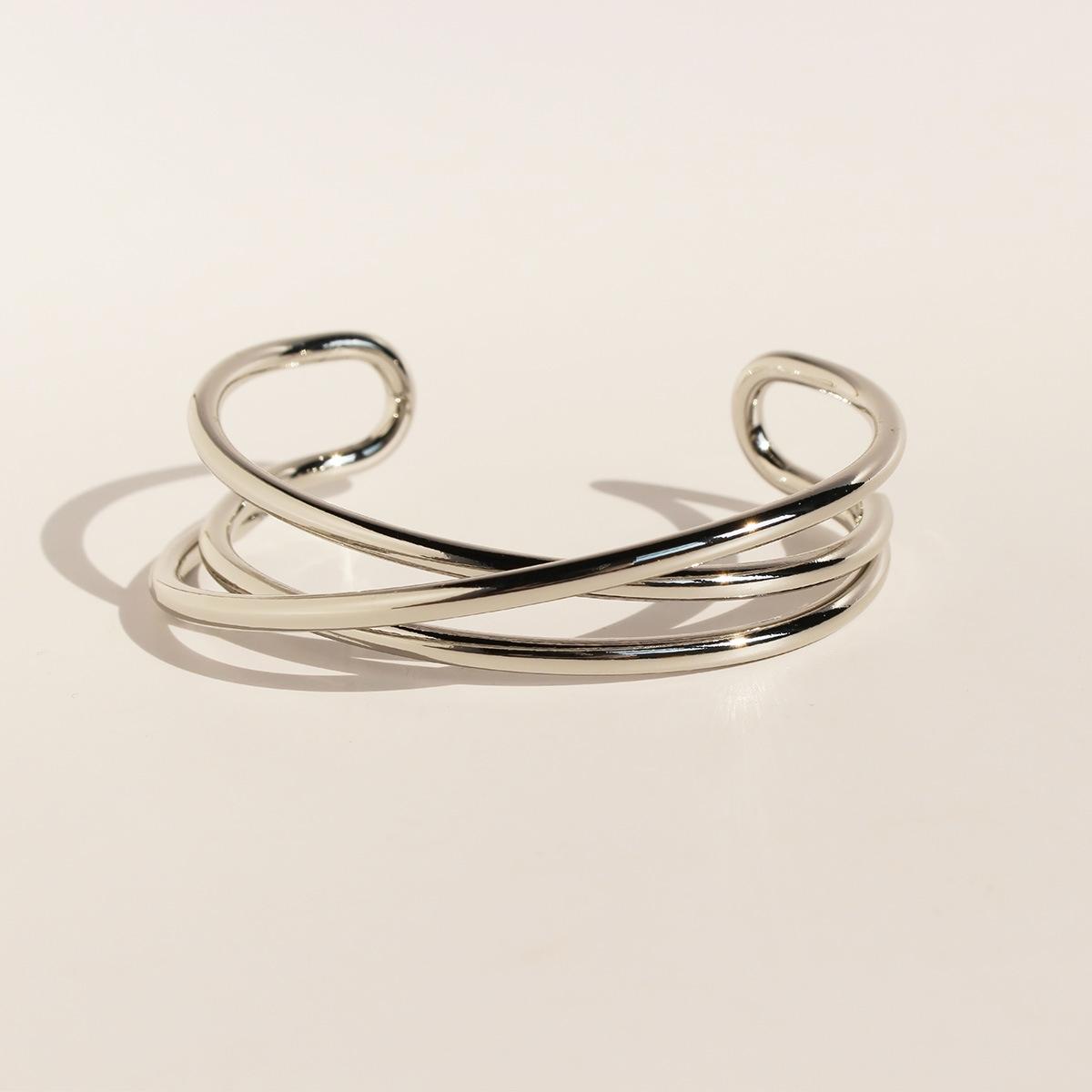 

Exaggerated Metal Wind Cross Line Opening Bracelet Geometric Wide Version Personalized Tide Watch Jewelry 428 біле золото кольору