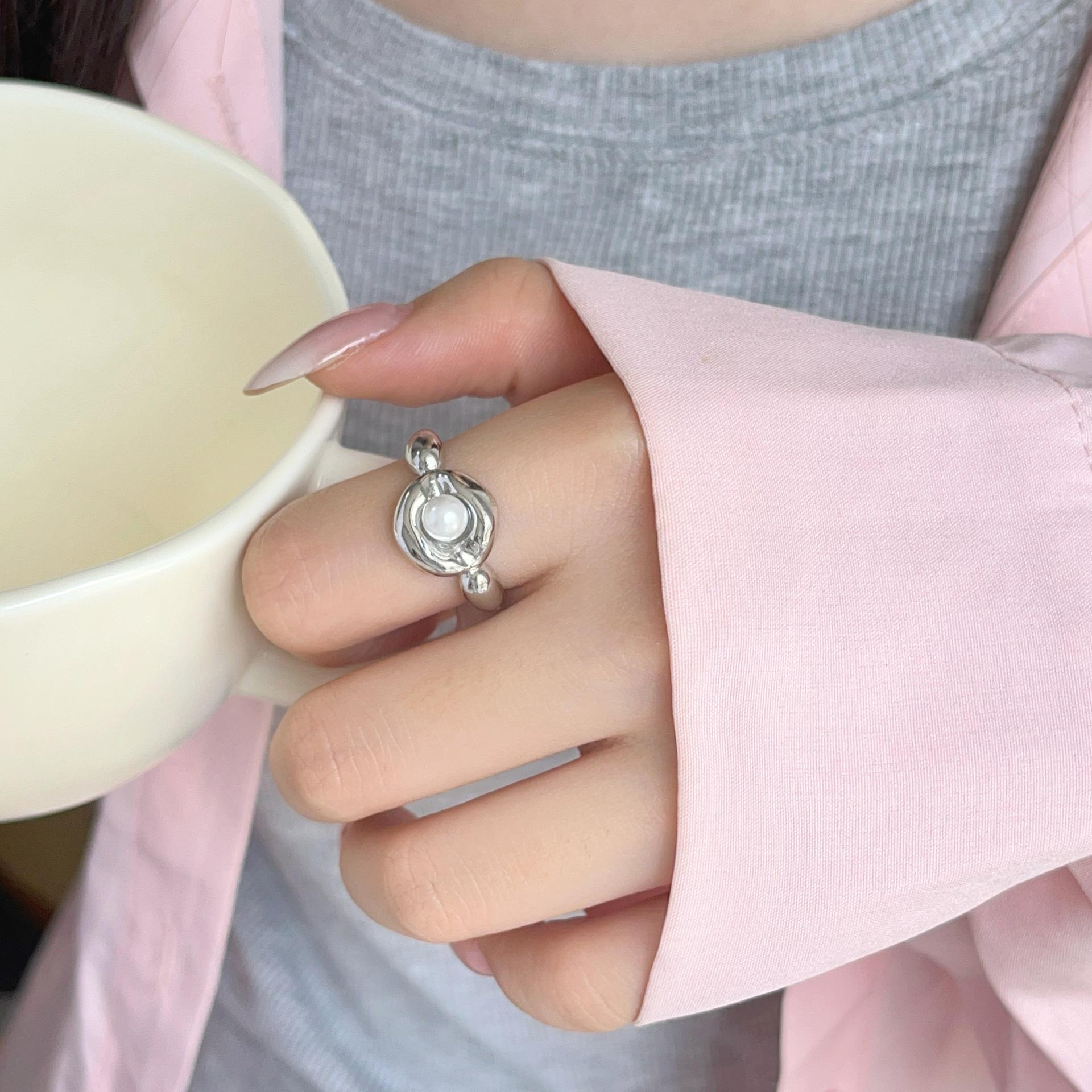 Elegant Irregular Natural Pearl Open Ring - Versatile High-End Fashion Jewelry Adjustable Open