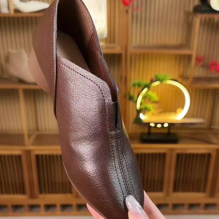 2025 Retro Style Thick Heel Shallow Mouth Flat-soled Single Shoes Autumn New French One-pedal Comfortable Soft-soled Women's Leather Shoes