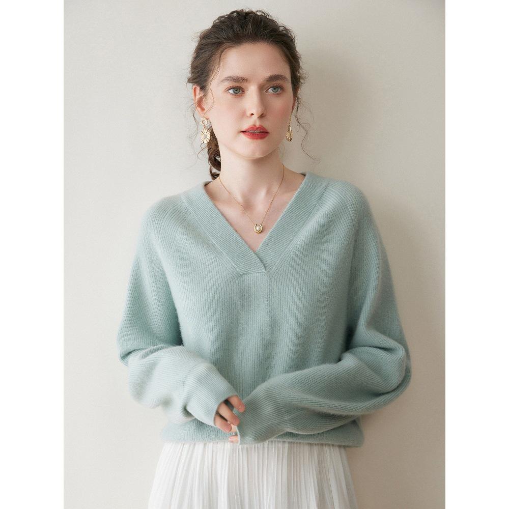 Women's V-Neck Cashmere Sweater - Loose Fit, Solid Color, Thick Knit for Autumn