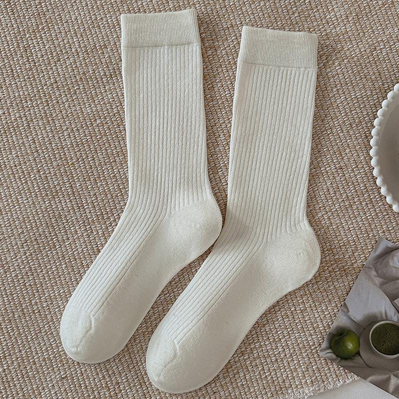 Women's Vertical Stripe Wool Socks: Thick, Warm, Simple, Solid Color, Versatile Japanese College Style, Mid-Calf Pile Socks for Autumn and Winter