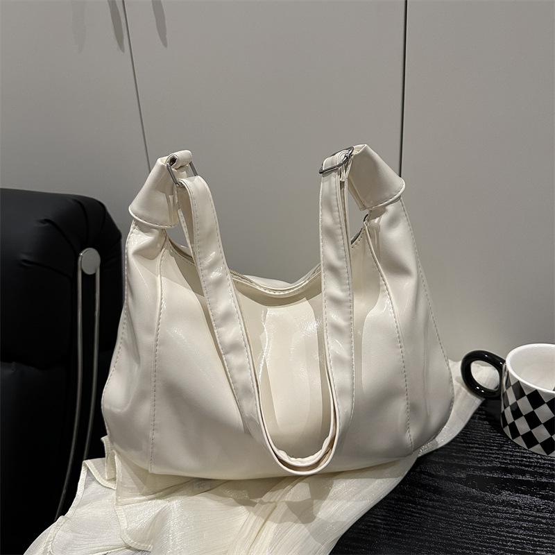 

Повседневная вместительная переносная сумка-тоут для женщин 2025 года, новая модная универсальная свободная сумка-мессенджер через плечо