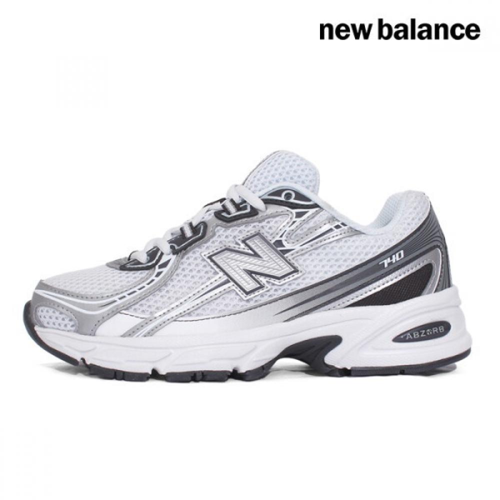New Balance Running Shoes 740